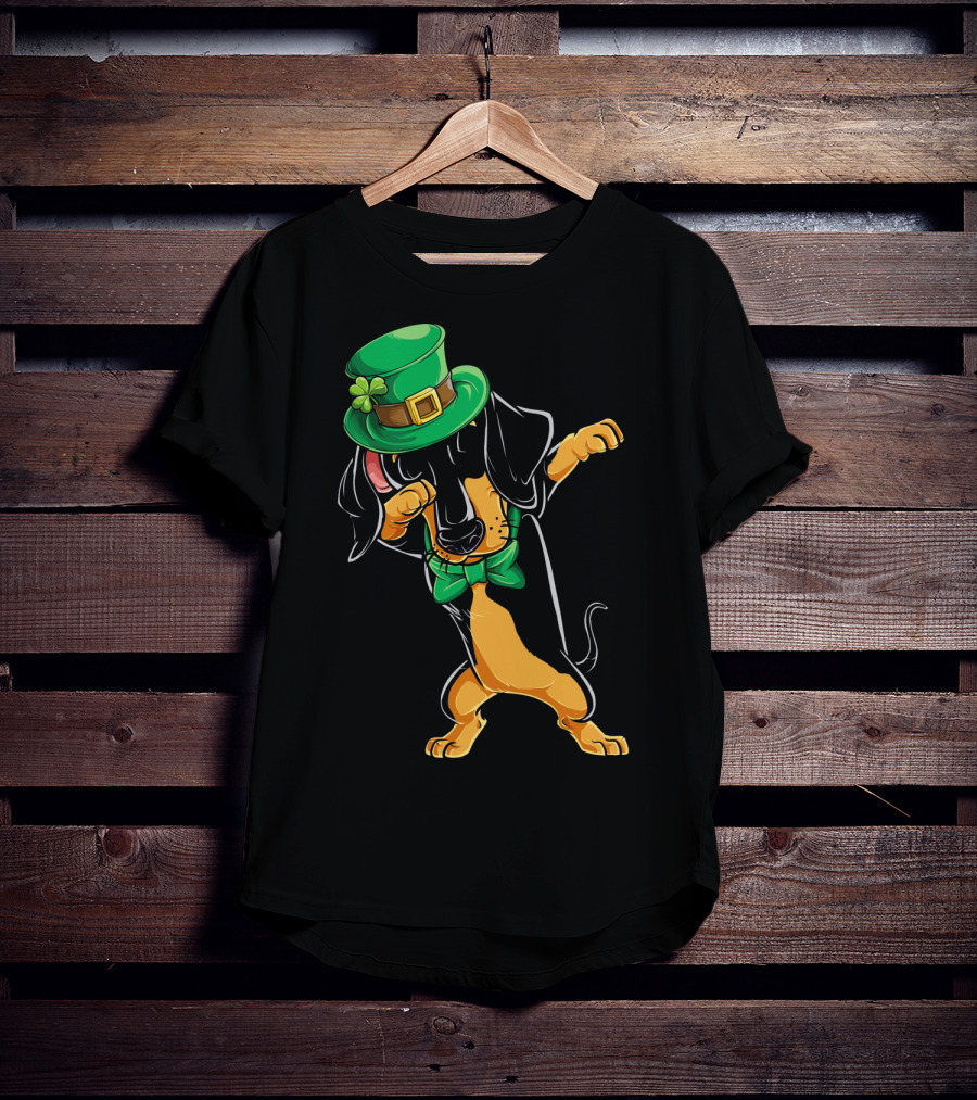 St. Patrick's Day Dabbing Dachshund With Green Hat And Bowtie T-Shirt
