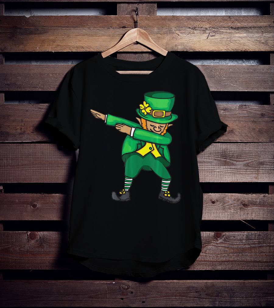 Dabbing Leprechaun Cute St. Pats Day Irish Dance T-Shirt