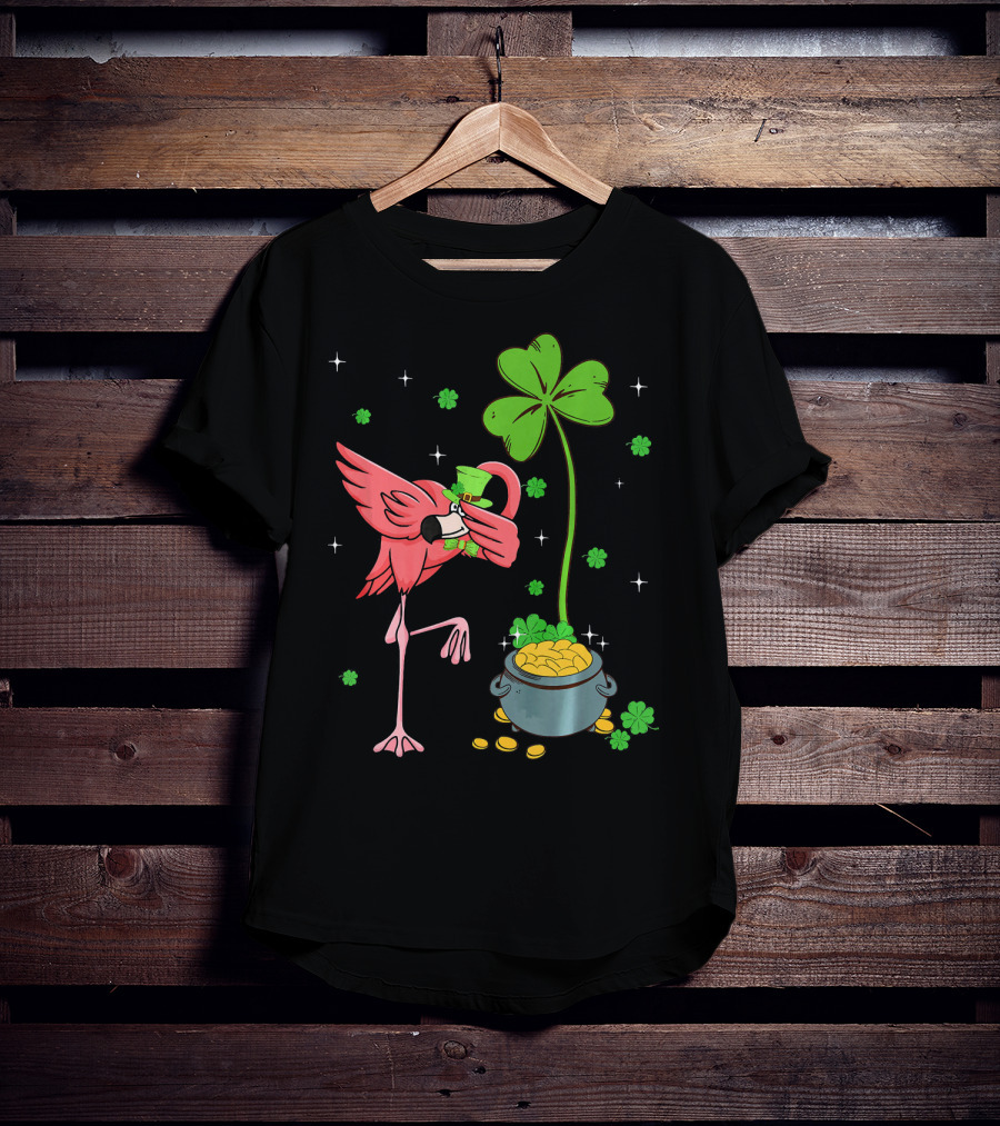 Shamrock Leprechaun Flamingo St Patricks Pot Of Gold T-Shirt