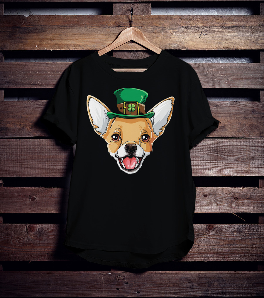 Chihuahua Leprechaun Hat Shamrock T-Shirt