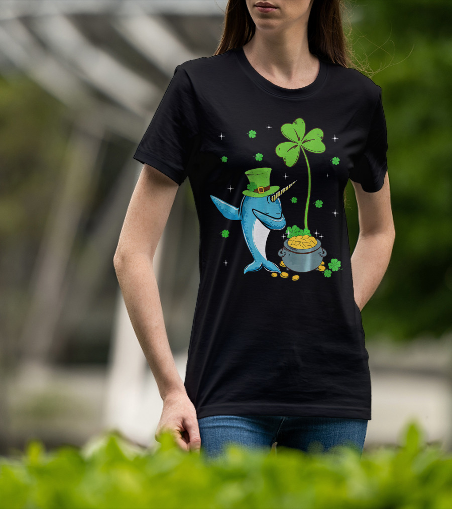 Shamrock Leprechaun Narwhal With Pot Of Gold St Patricks T-Shirt