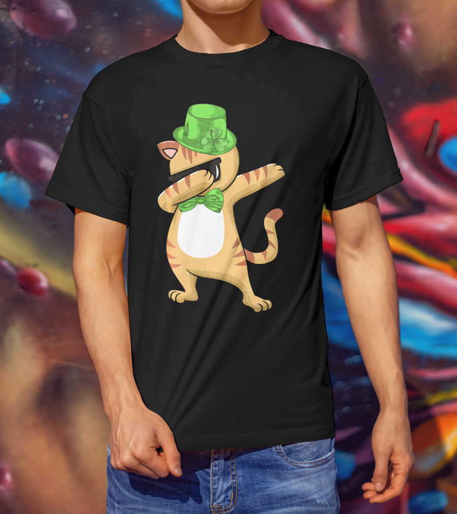 Dabbing Cat St Patricks Day Leprechaun Green Hat Clover Bow Tie T-Shirt