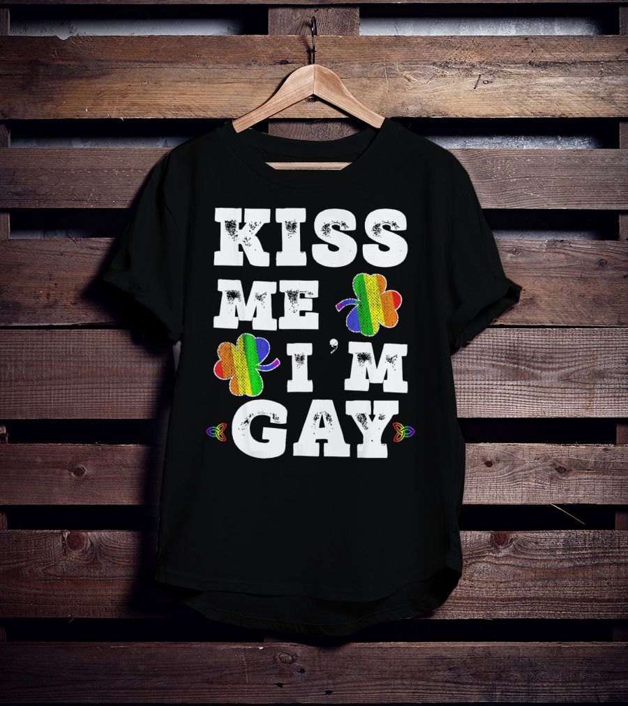 Kiss Me I'm Gay Rainbow Shamrock St. Patrick's Day T-Shirt