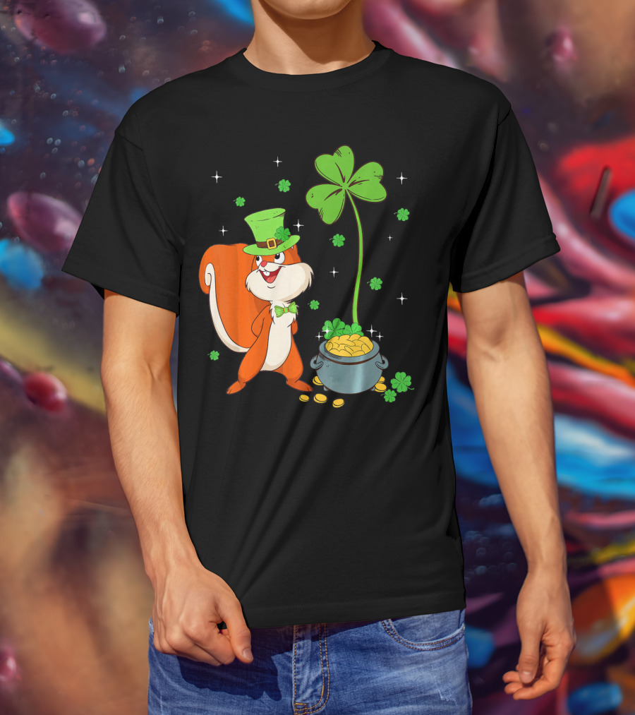 Leprechaun Squirrel With Shamrock And Pot Of Gold St Patricks T-Shirt
