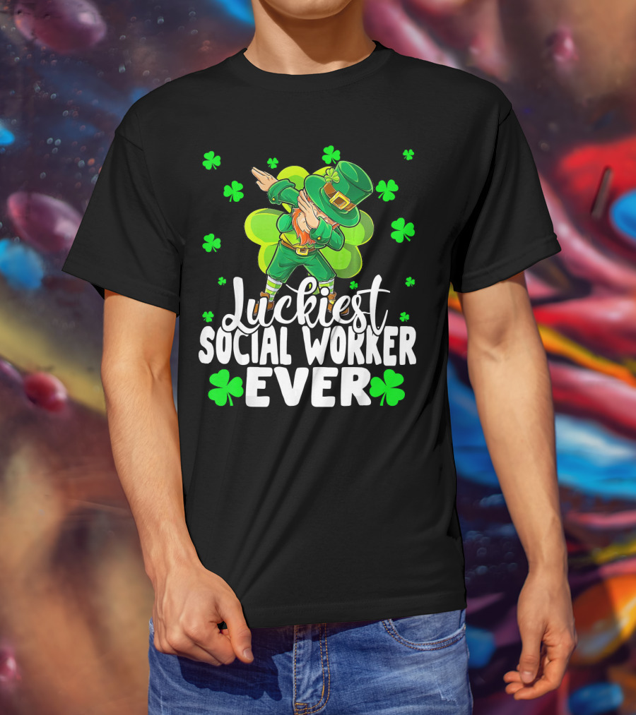Luckiest Social Worker Ever Leprechaun Dab With Shamrocks T-Shirt