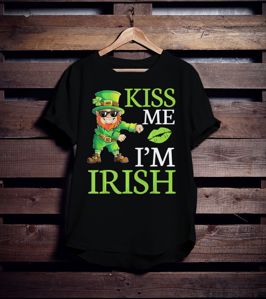 Kiss Me I'm Irish Cool Leprechaun Flossing T-Shirt