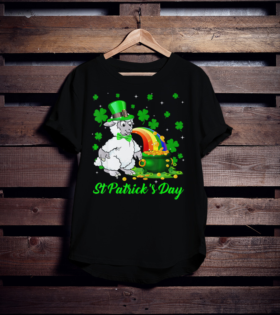 St Patrick's Day Leprechaun Sheep Shamrock Rainbow Pot Of Gold T-Shirt