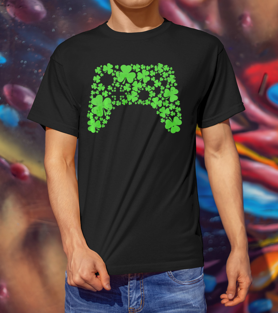 St Patricks Day Gamer Gaming Lucky Shamrock Controller T-Shirt
