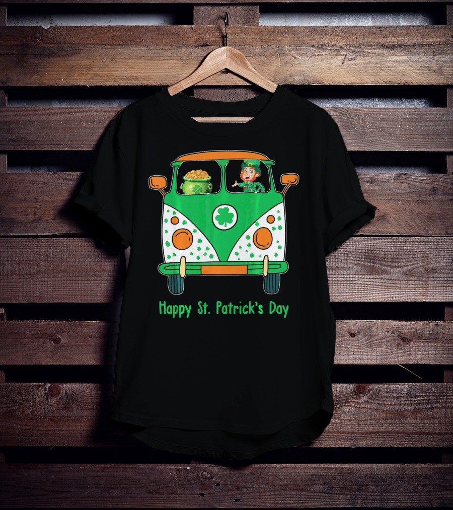 Happy St. Patrick's Day Leprechaun Gold Pot Hippie Car T-Shirt