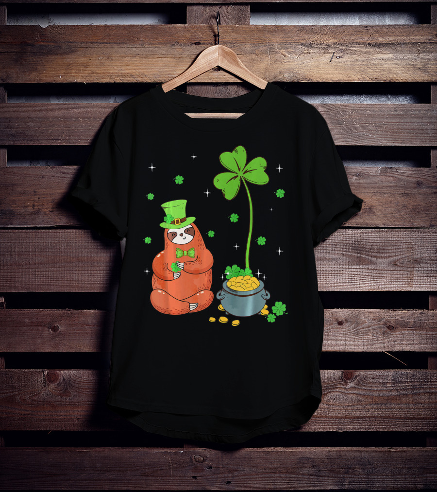 Shamrock Leprechaun Sloth Pot Of Gold St Patricks T-Shirt