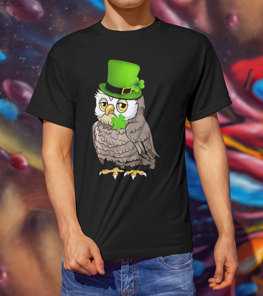 St Patricks Day Owl Wearing Green Hat With Shamrock Clove T-Shirt