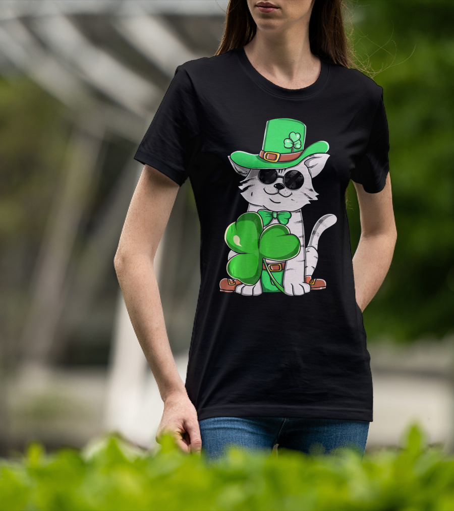 Leprechaun Cat Shamrock Irish St Pat Day Kitty T-Shirt