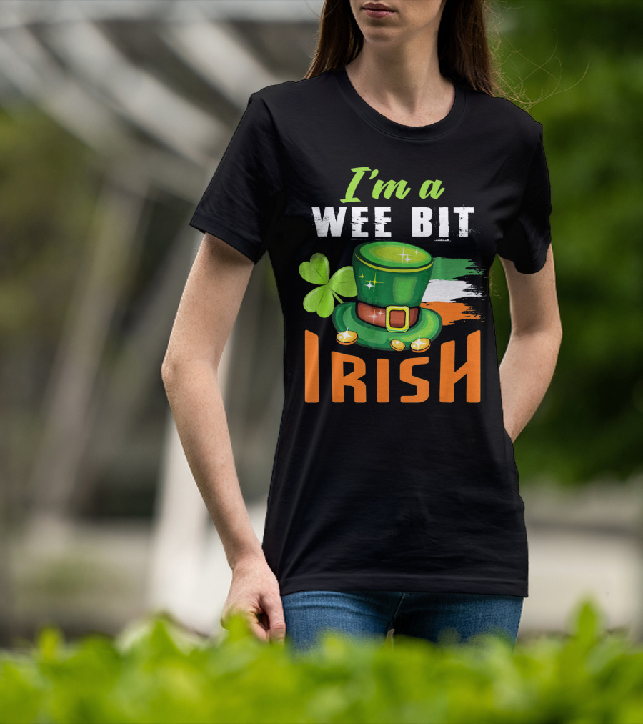 I'm A Wee Bit Irish Shamrock Hat And Flag St. Patrick's Day T-Shirt