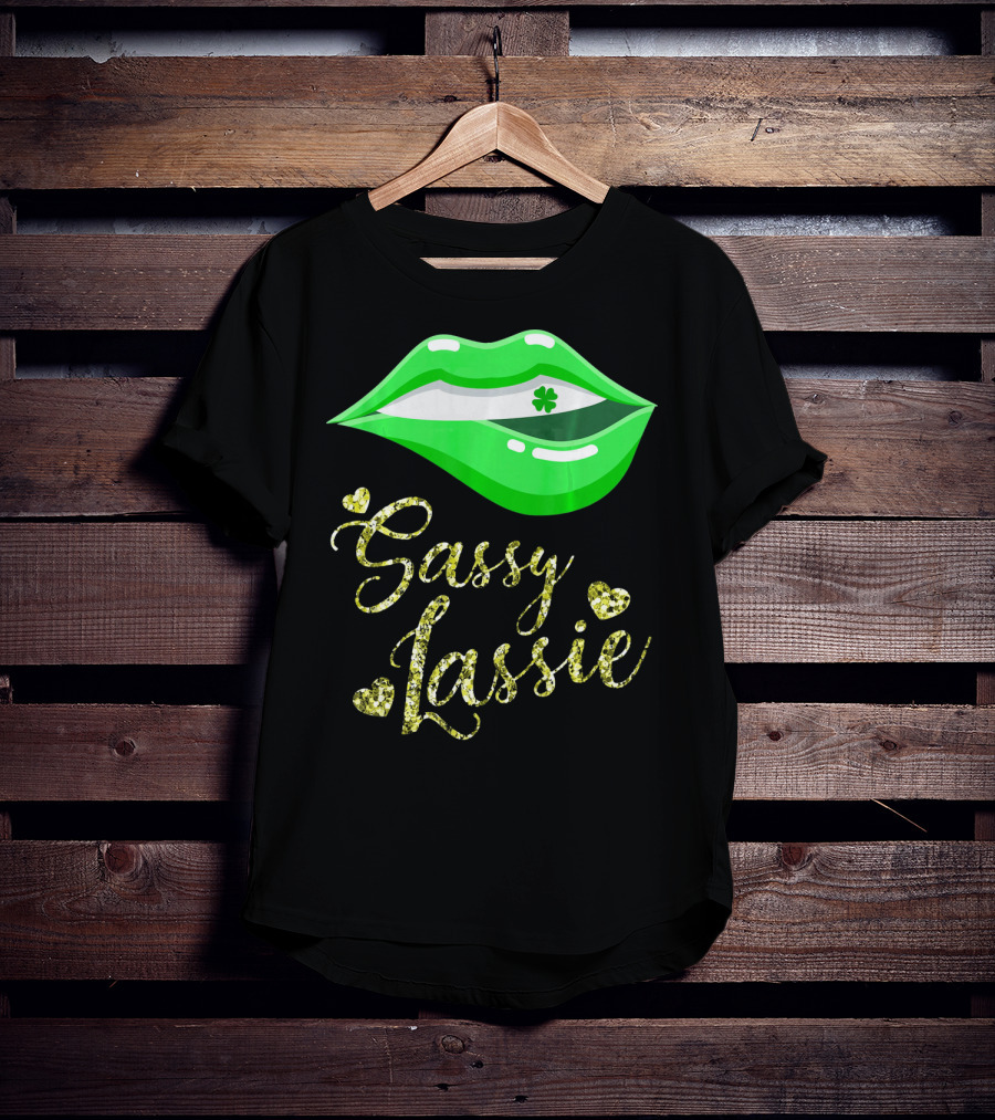 Sassy Lassie St Patricks Day Women Cute Lips Shamrock T-Shirt
