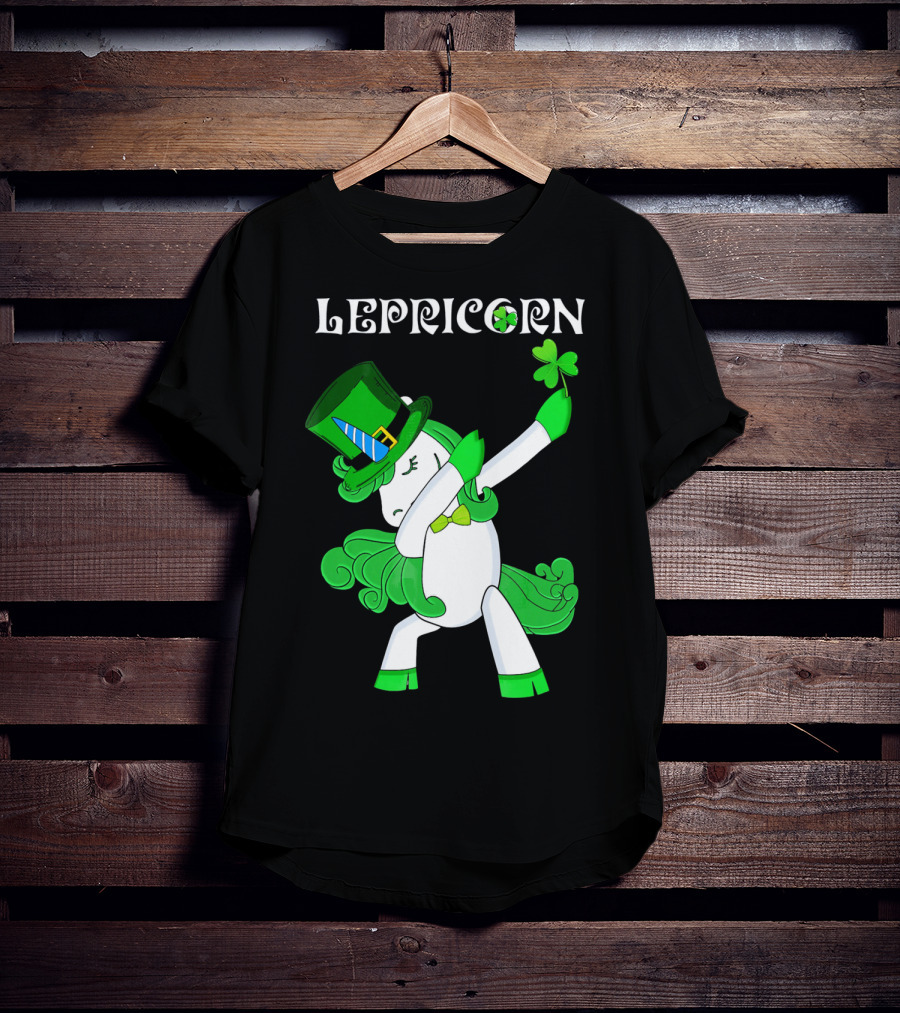 Lepricorn Funny Dabbing Cute Irish Unicorn With Shamrock T-Shirt