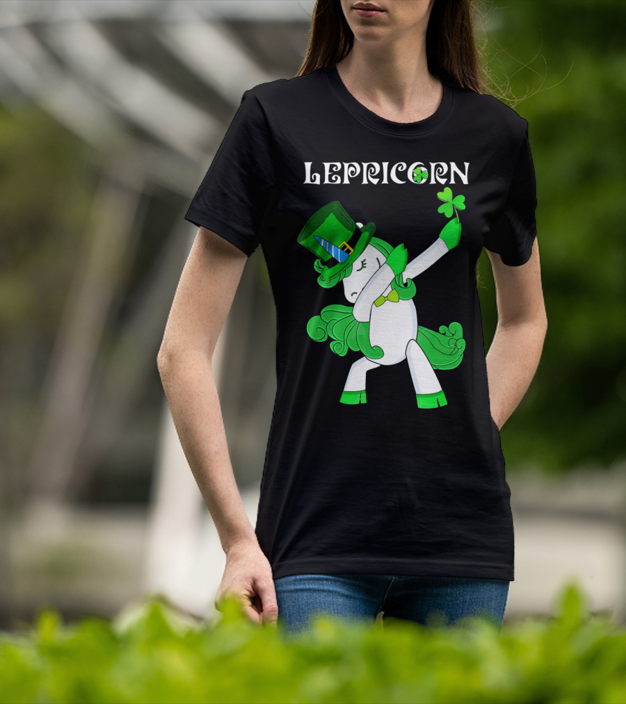 Lepricorn Funny Dabbing Cute Irish Unicorn With Shamrock T-Shirt