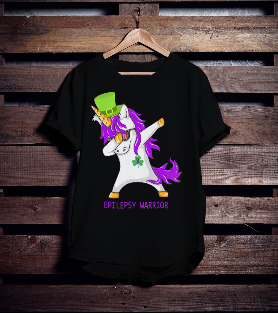 Unicorn Epilepsy Warrior Dabbing With Green Hat And Shamrock T-Shirt