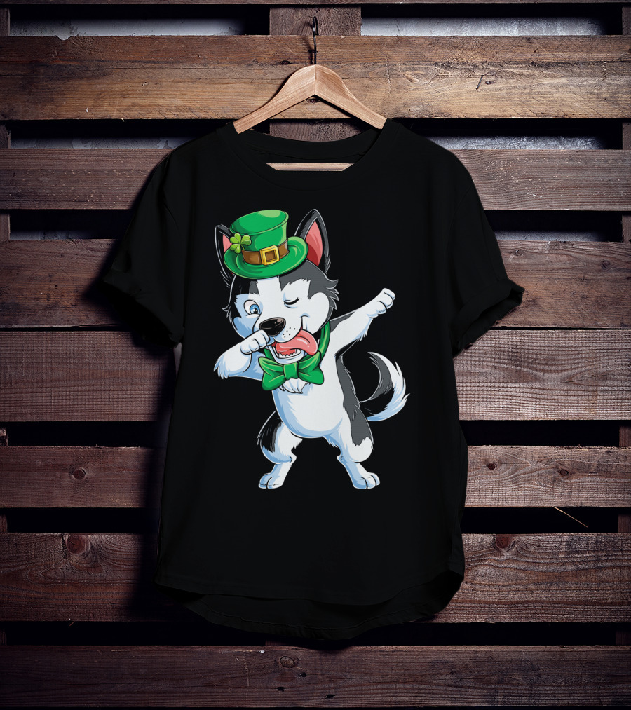 Dabbing Siberian Husky St. Patrick’s Day Green Hat Bow Tie T-Shirt