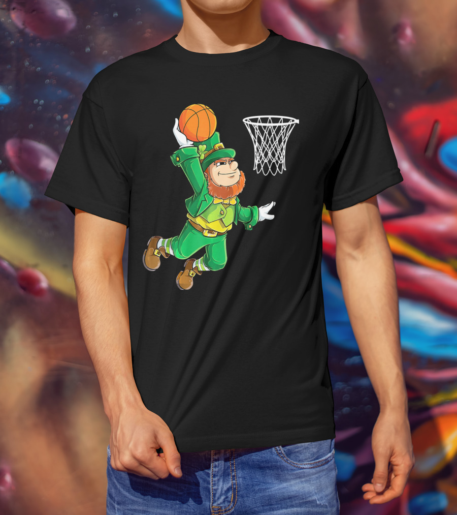 Leprechaun Basketball Dunk St Patrick's Day T-Shirt
