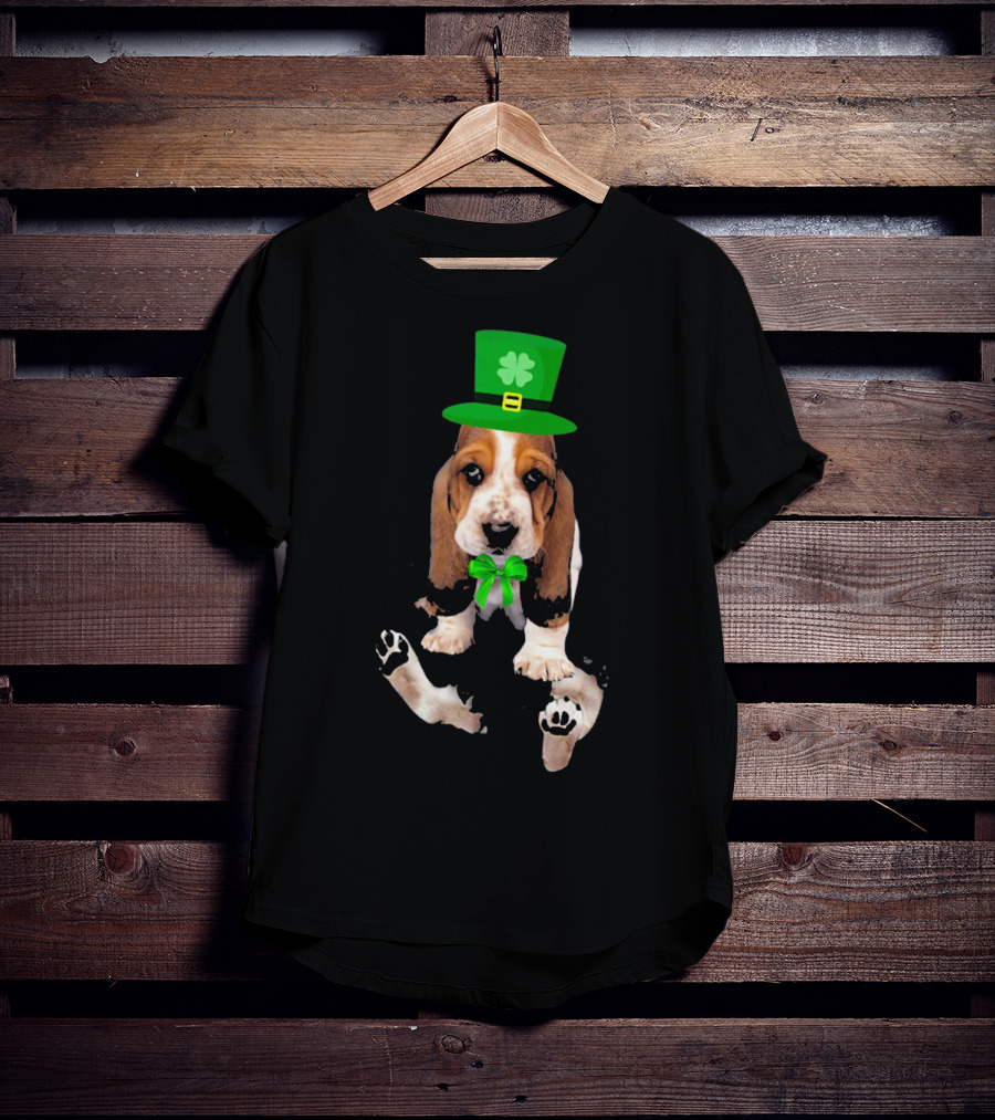 Basset Hound Puppy St. Patrick's Day Leprechaun Hat With Shamrock T-Shirt