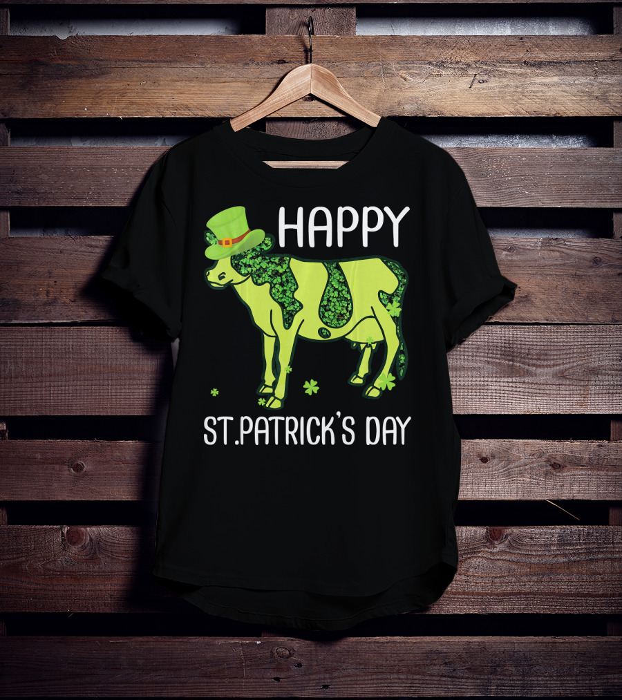 Happy St. Patrick's Day Shamrocks Cow Leprechaun T-Shirt