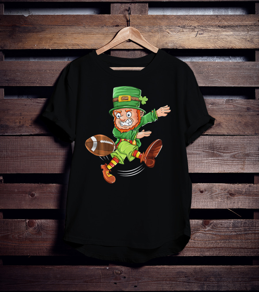 Leprechaun Rugby Kick St Patricks Day Coach Fun T-Shirt