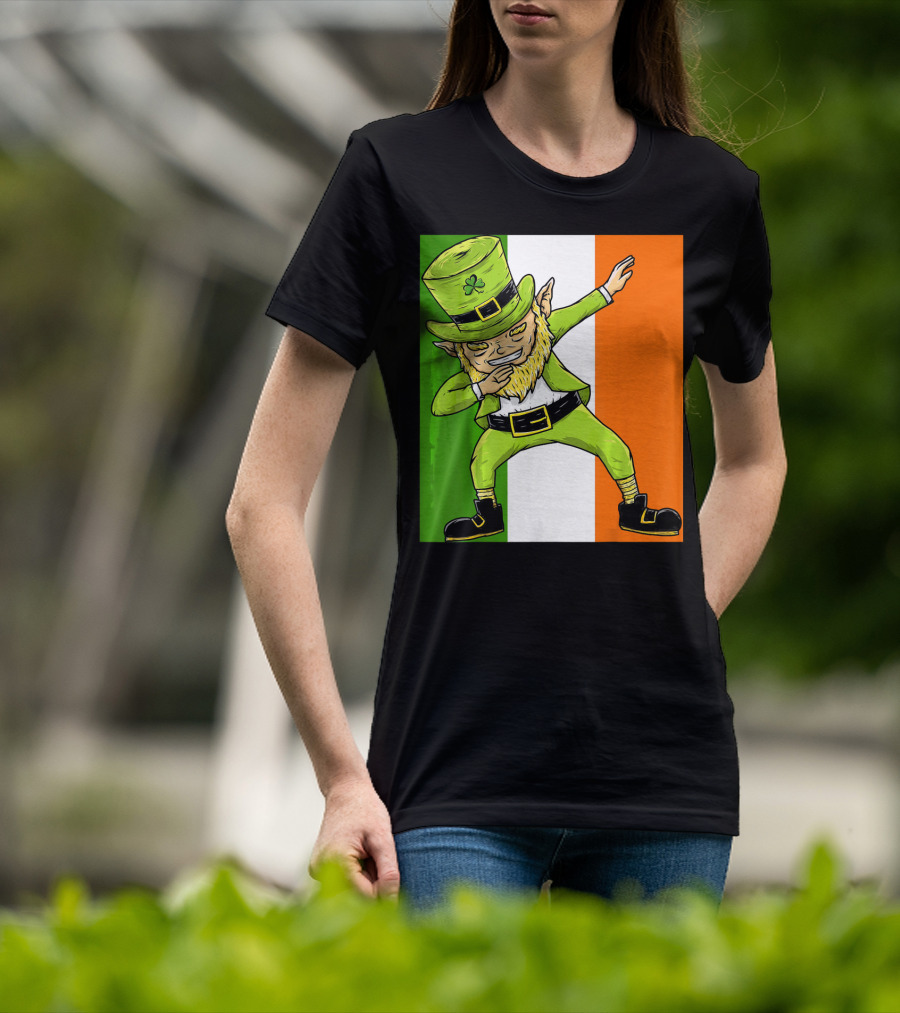 Irish Flag Dabbing Leprechaun St Patrick's Day T-Shirt
