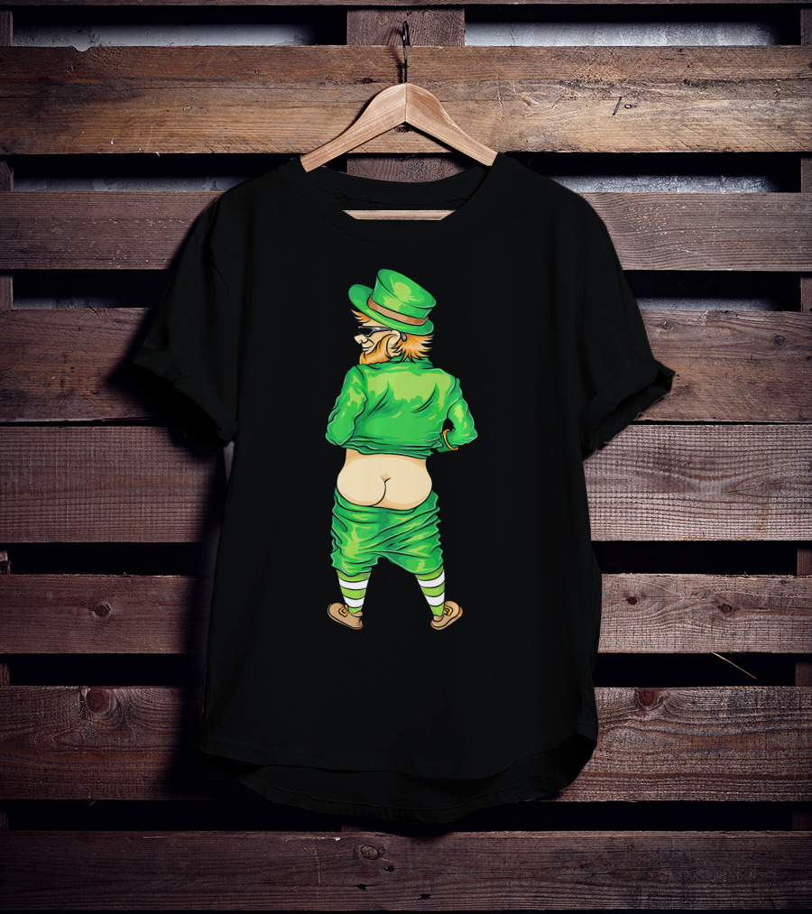 Mooning Leprechaun St. Patricks Day Funny Irish Humor T-Shirt
