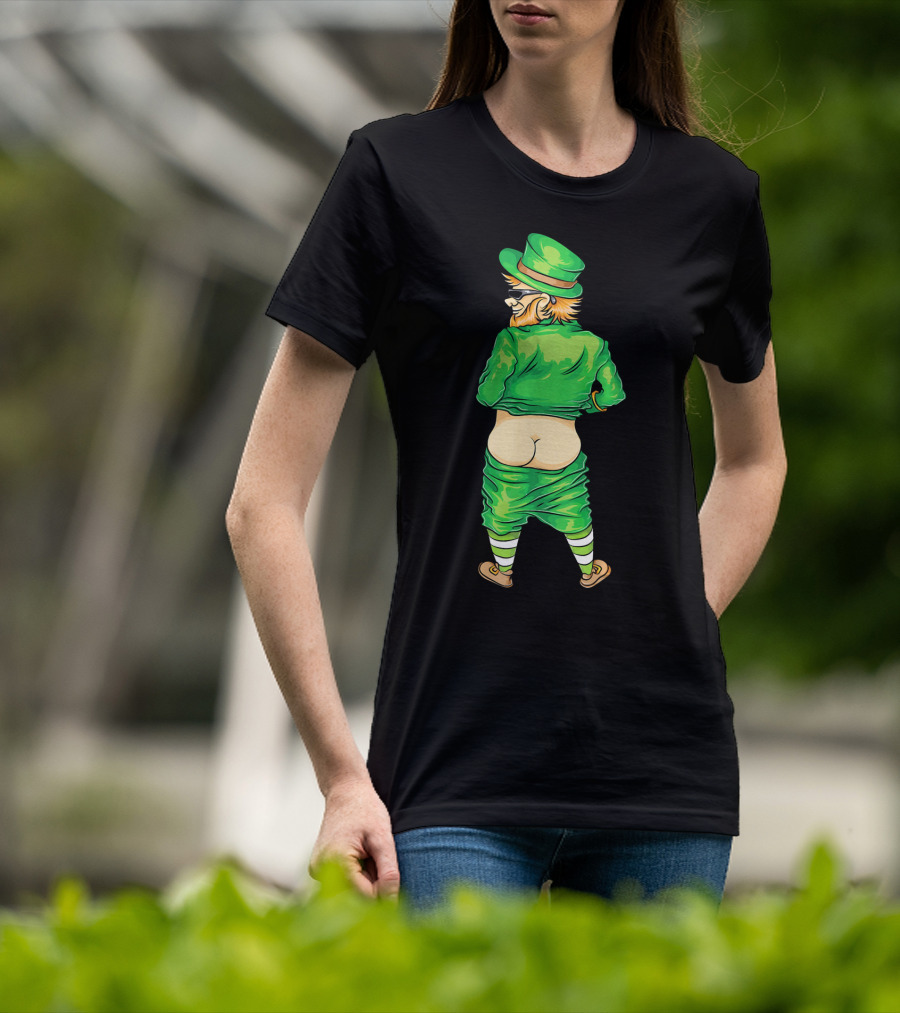 Mooning Leprechaun St. Patricks Day Funny Irish Humor T-Shirt