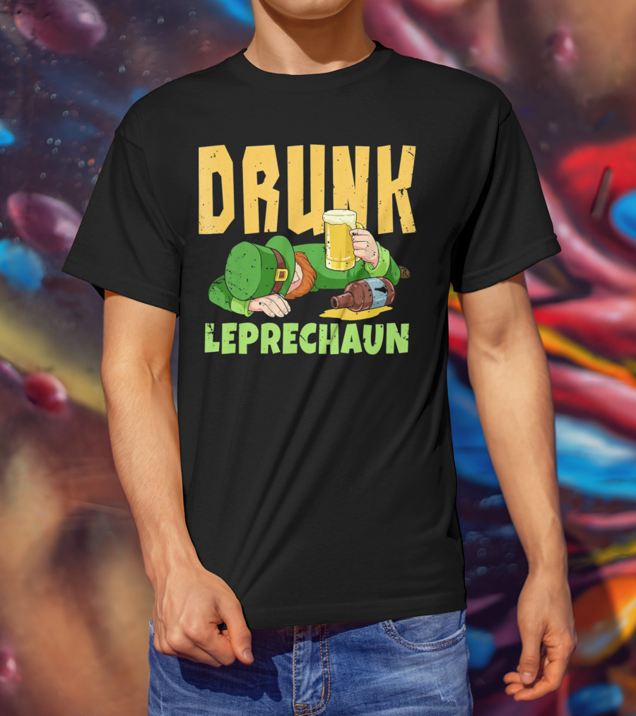 Drunk Leprechaun Holding Beer Mug And Whiskey Bottle T-Shirt