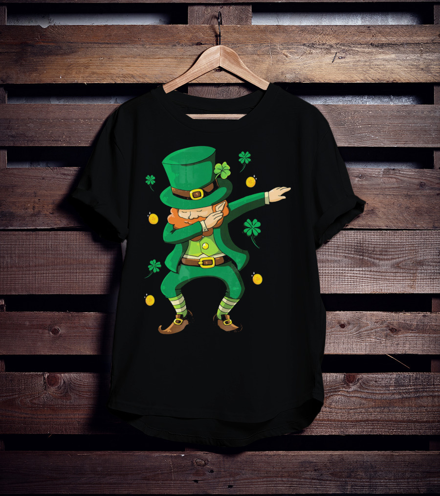 Funny Leprechaun Dabbing With Clover Coins T-Shirt