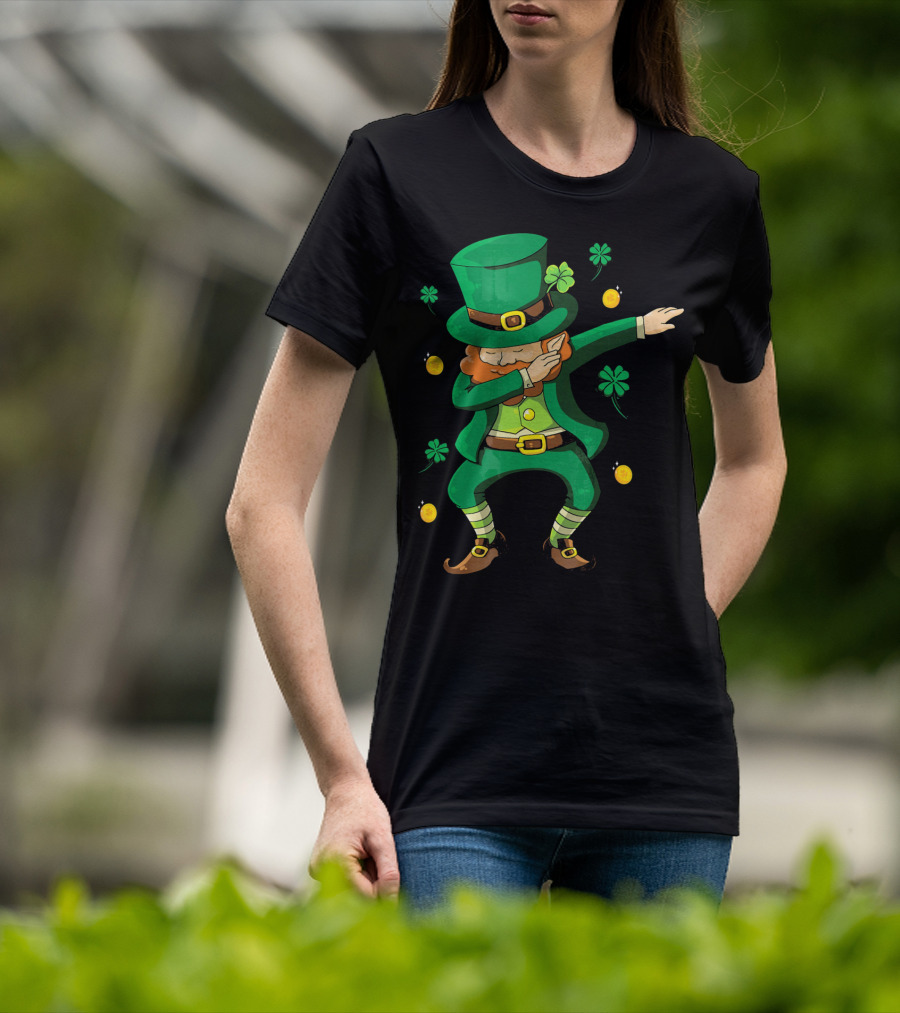 Funny Leprechaun Dabbing With Clover Coins T-Shirt