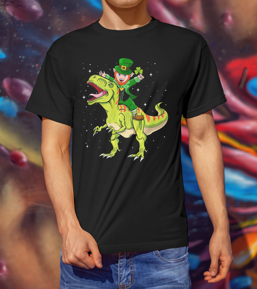 St Patricks Day Leprechaun Riding T Rex Dinosaur With Shamrock T-Shirt