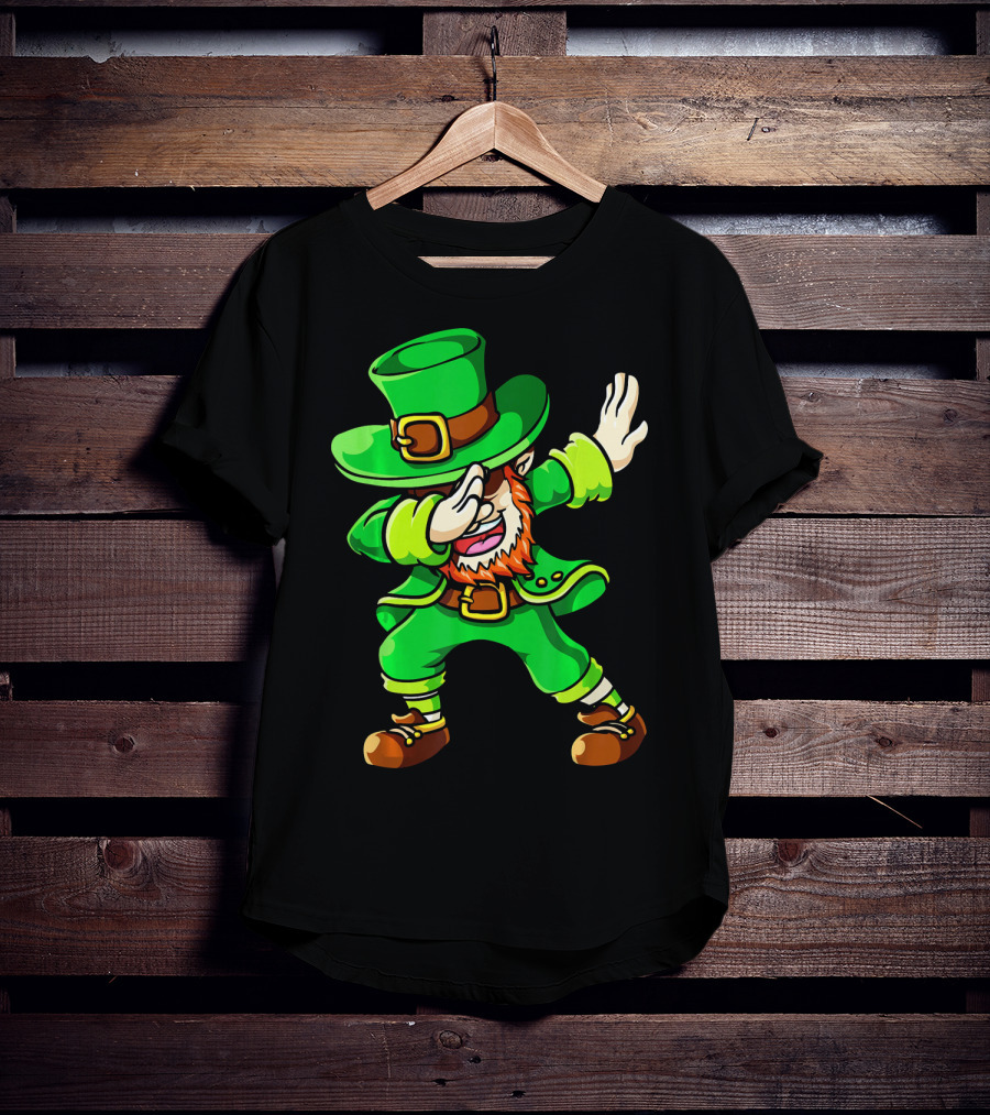 St Patricks Day Dabbing Leprechaun Irish Celebration T-Shirt