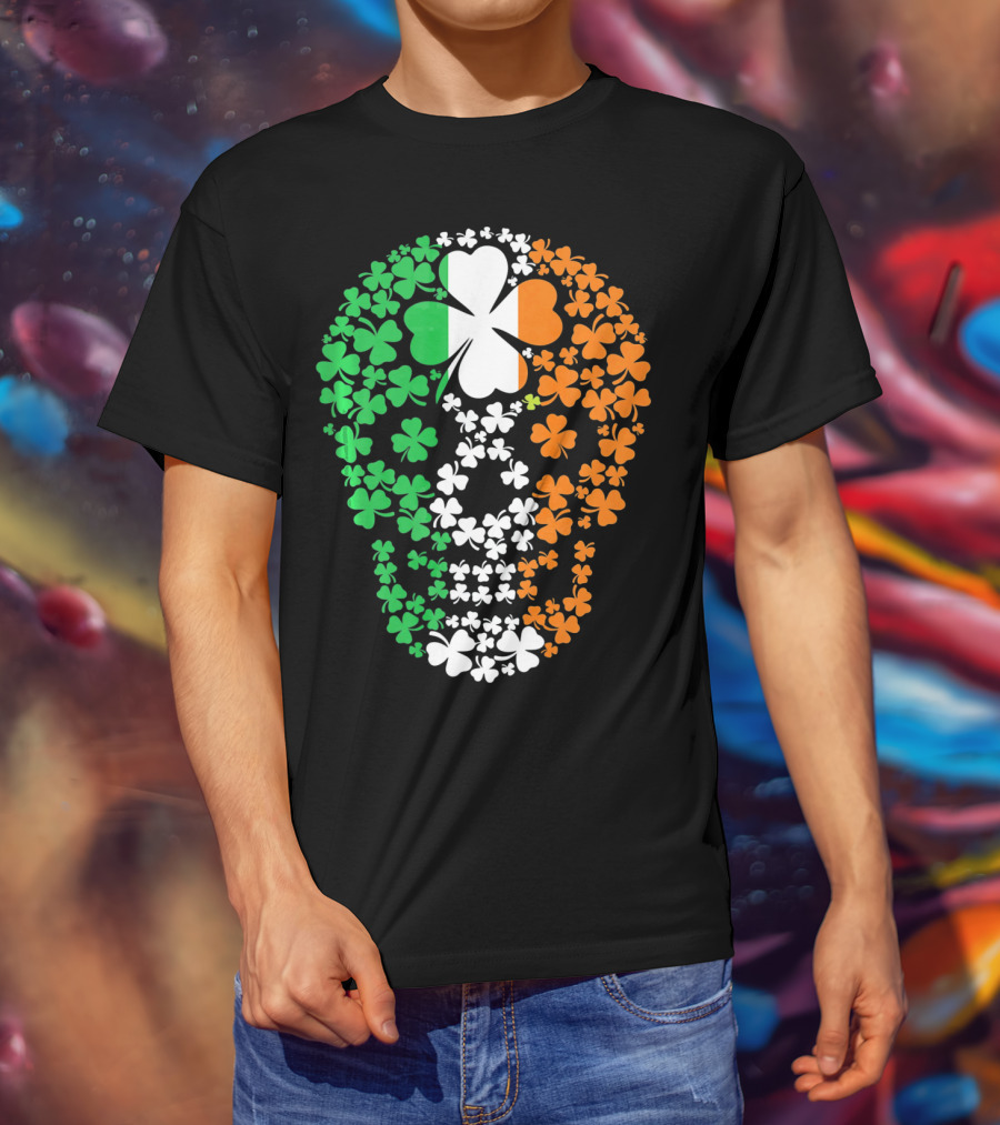 Vintage Shamrock Skull Ireland St Patrick's Day T-Shirt