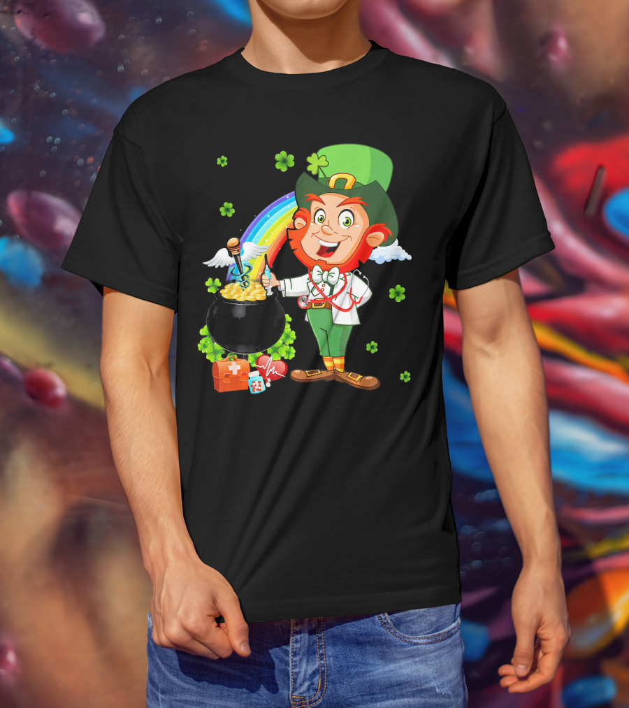 Lucky Medical Scrub Nurse Doctor Leprechaun With Pot Of Gold And Rainbow T-Shirt