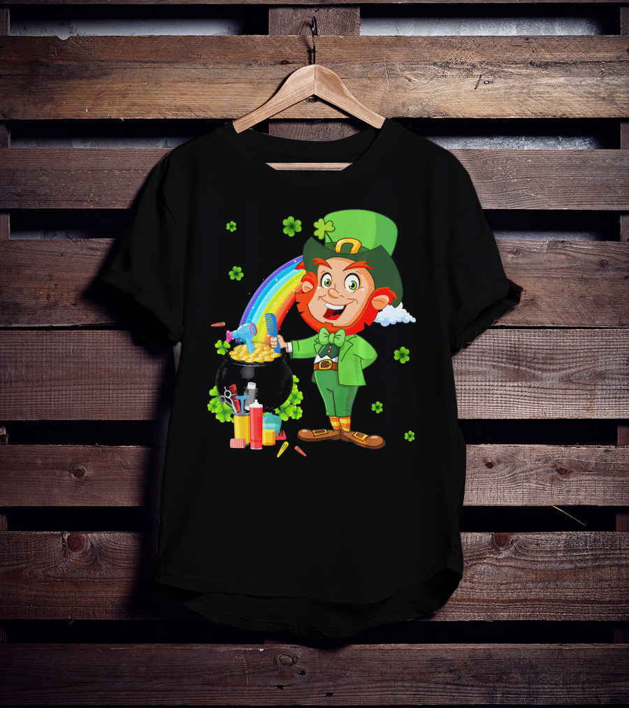 Medical Scrub Hairstylist Leprechaun Pat With Rainbow And Pot Of Gold Barber Tools T-Shirt