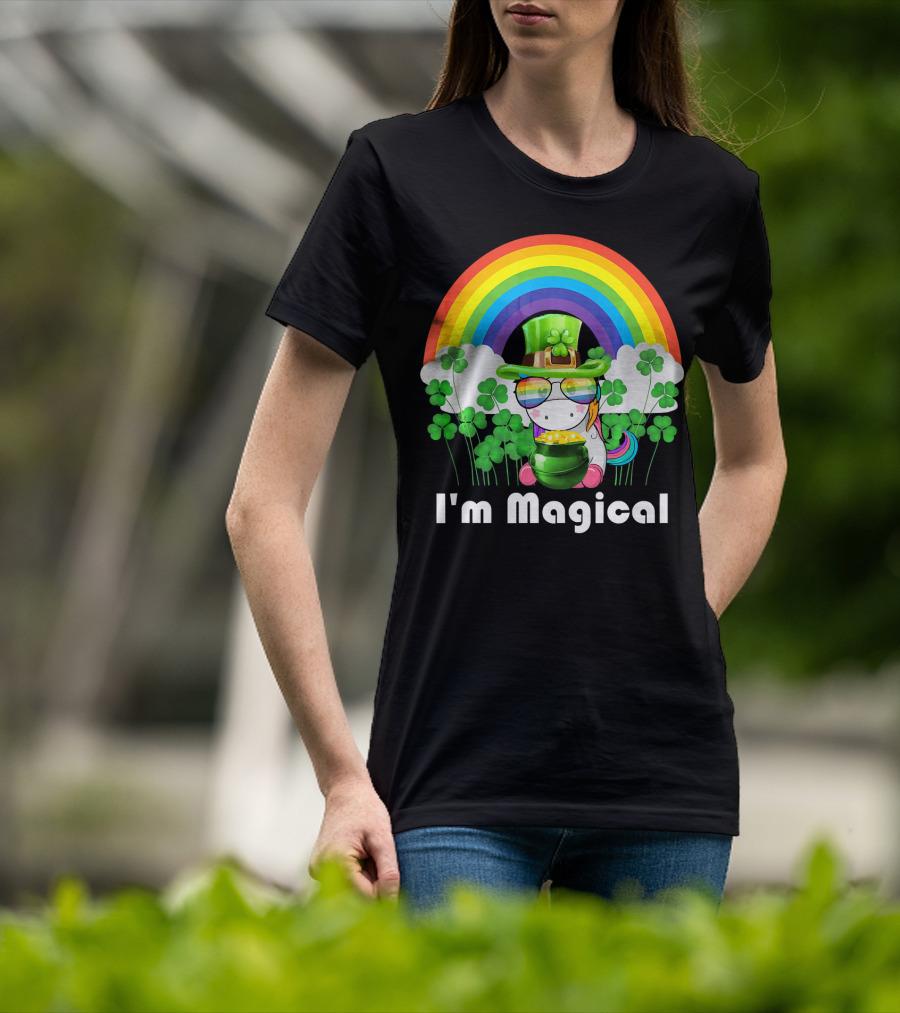 I'm Magical St. Patrick's Day Unicorn With Rainbow And Shamrocks T-Shirt