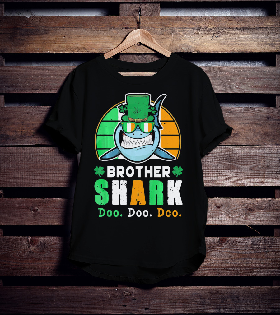 Brother Shark Doo Doo Doo Irish Ireland St Patricks T-Shirt
