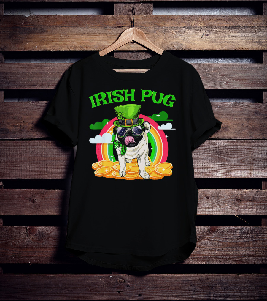 Irish Pug Funny St Patricks Day Leprechaun Rainbow Coins T-Shirt