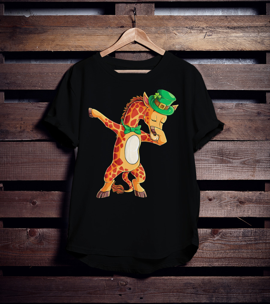 Giraffe Dabbing Leprechaun Hat Bow Tie T-Shirt