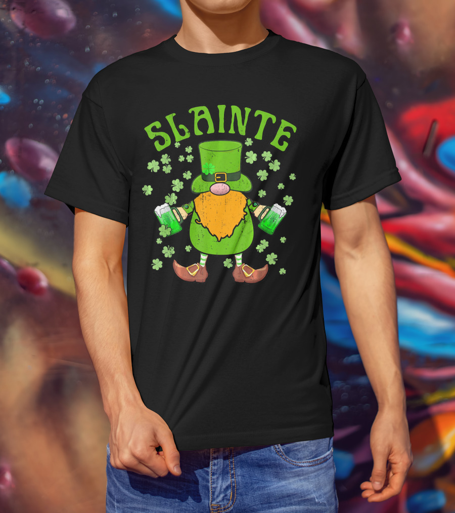 SLAINTE Cute Irish Leprechaun Gnome Green Beer T-Shirt