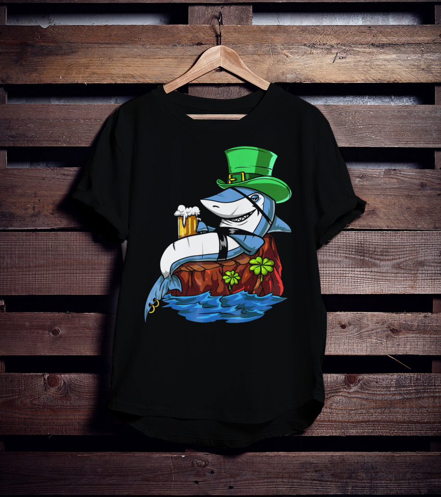 Leprechaun Shark Pirate St Patricks Beer Shamrock Rock T-Shirt