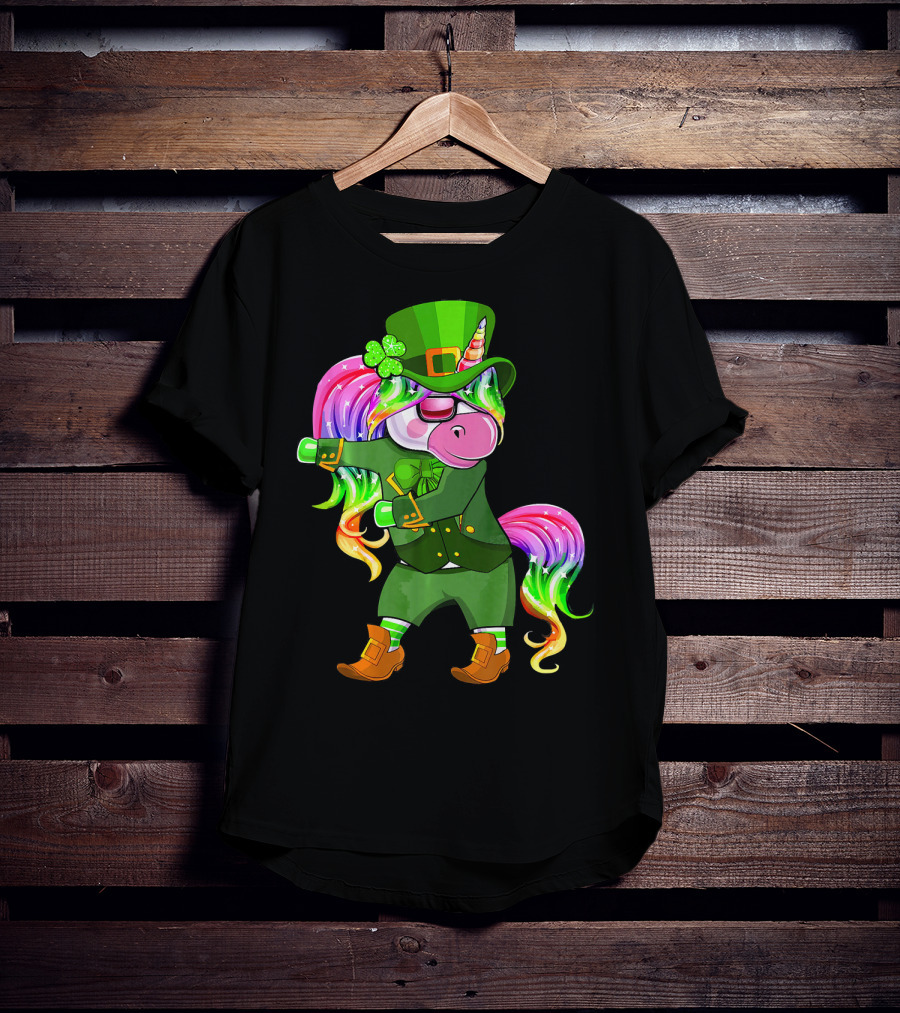 Leprechaun Costume Funny Flossing Unicorn St. Patrick's Day T-Shirt