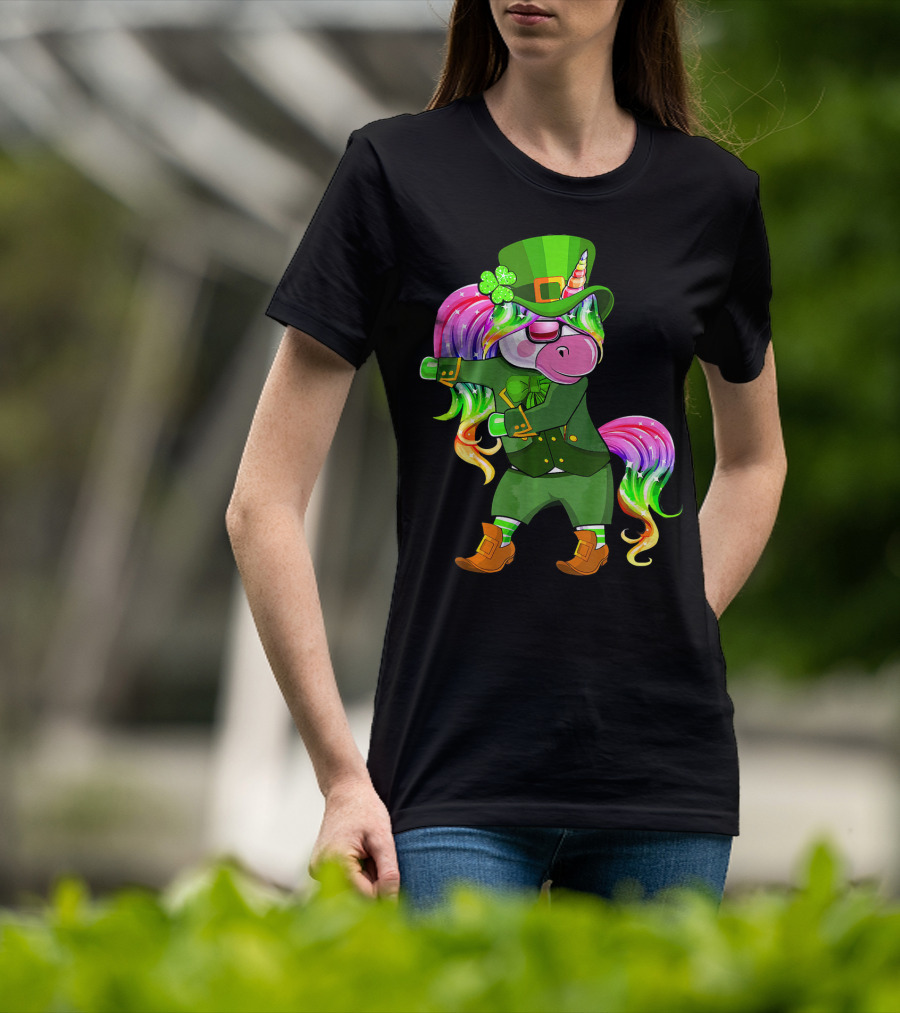 Leprechaun Costume Funny Flossing Unicorn St. Patrick's Day T-Shirt