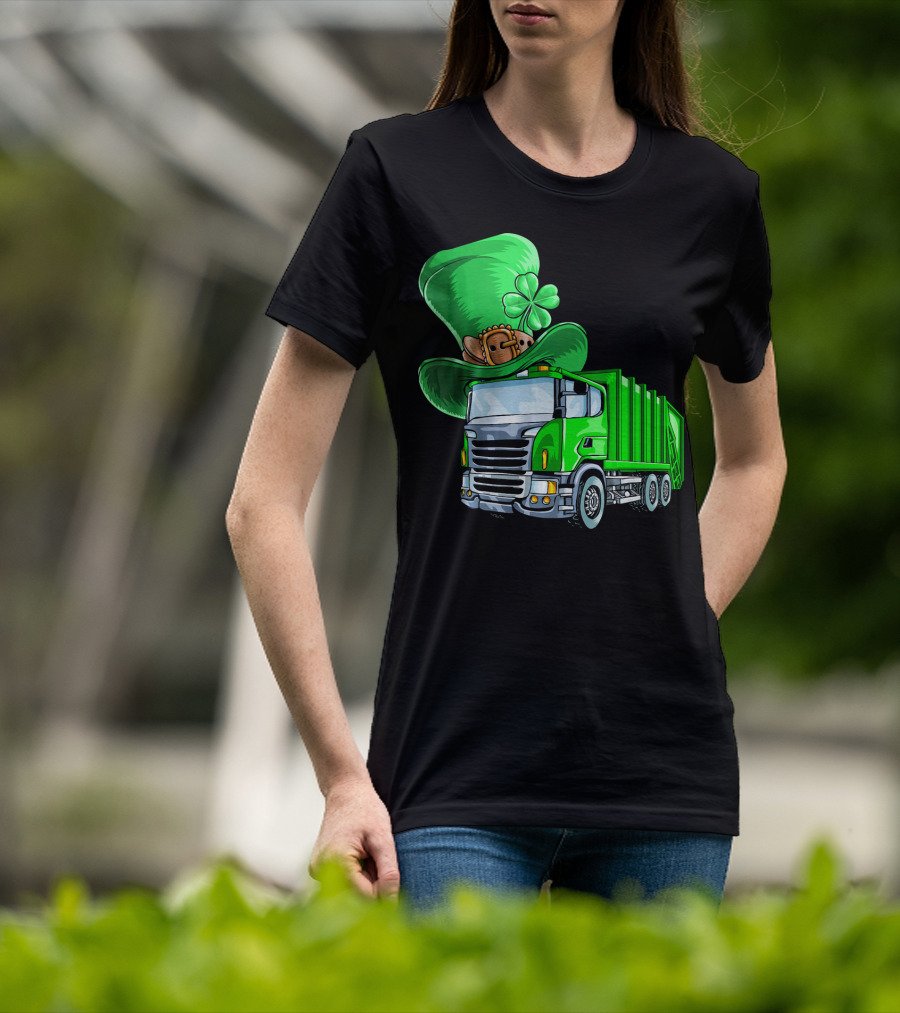 St Patricks Day Garbage Truck With Leprechaun Hat And Four-Leaf Clover T-Shirt