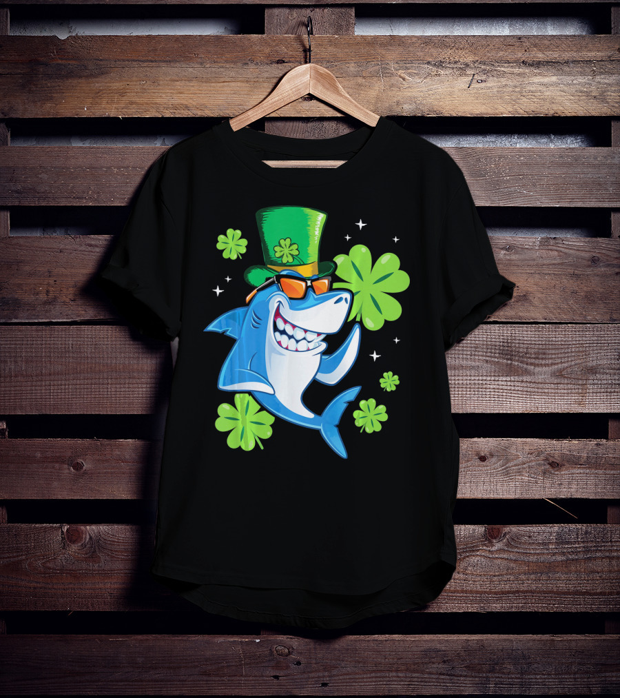 St Patricks Day Shamrock Paddy Shark Top Hat Dancing With Four-Leaf Clovers T-Shirt