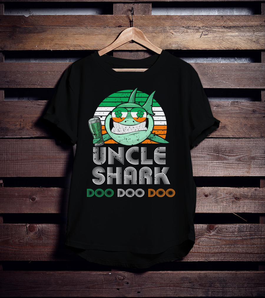 Uncle Shark Doo Doo Doo Retro Vintage Irish Beer Shamrock Fun T-Shirt