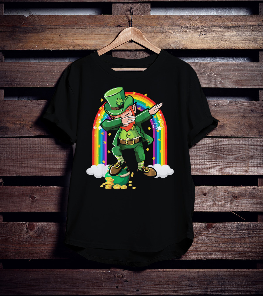 St Patricks Day Leprechaun Dabbing With Rainbow And Gold Coins T-Shirt