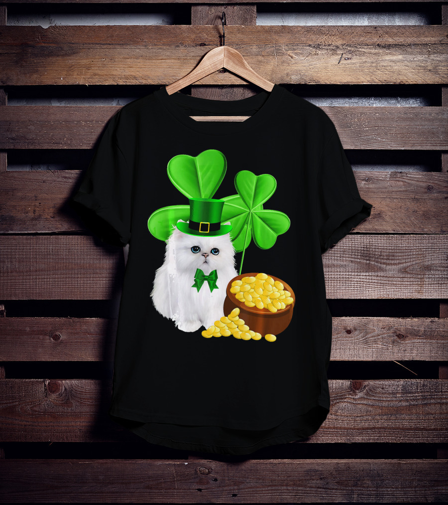 Persian Cat With Leprechaun Hat And Shamrocks St Patricks Day T-Shirt